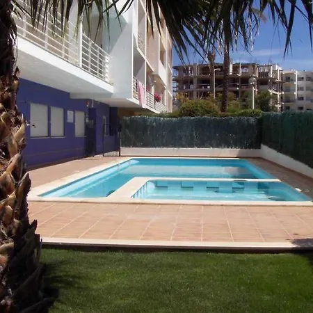 Апартаменти Casa Canico Pool & Barbecue Near Da Rocha *